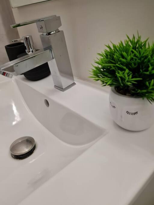 T2 D'Architecte A Troyes Appartement Buitenkant foto